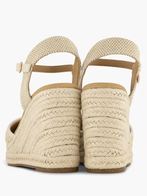 Beige Sandaal Sleehak
