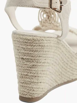 Beige Sandalette Sleehak