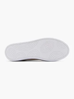 Beige Sneaker