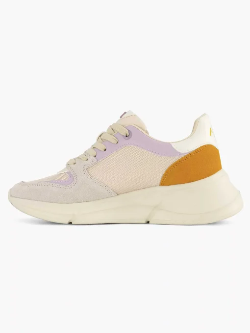 Beige Sneaker