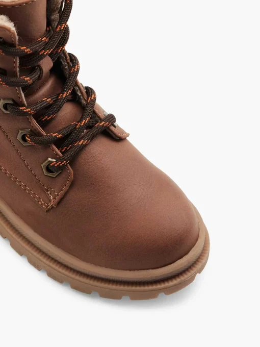 Bruine Hoge Veterboot