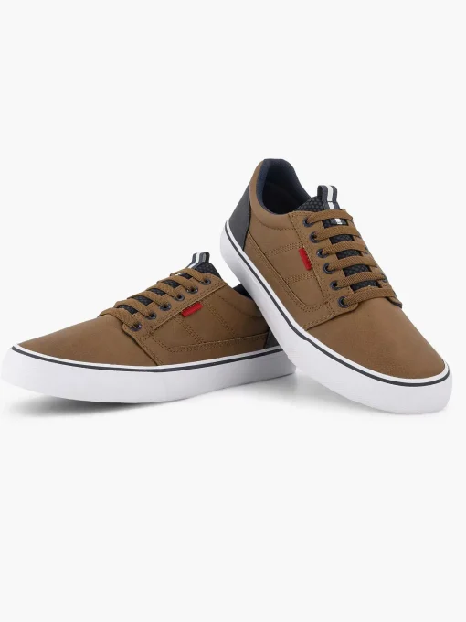 Bruine Sneaker
