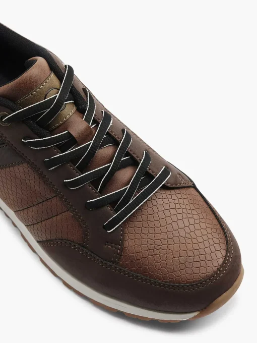 Bruine Sneaker
