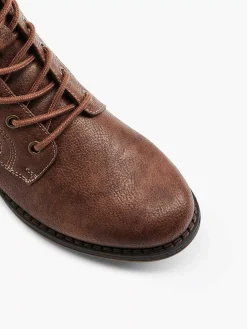 Donkerbruine Veterboot