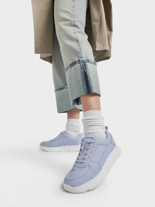 Lila Chunky Sneaker