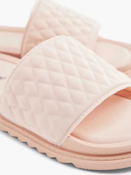 Roze Slipper Doorgestikt