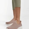 Taupe Roseate - Symptomatic
