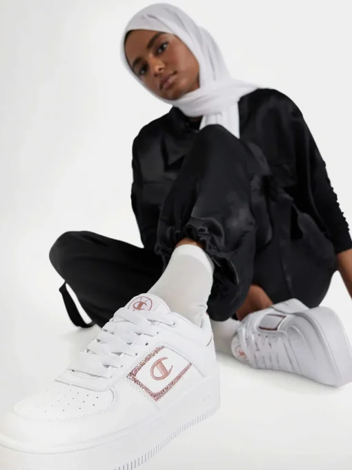 Witte Low Cut Shoe Foul Platform