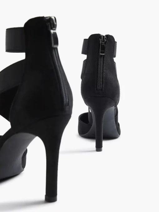 Zwarte Pump Elastiek