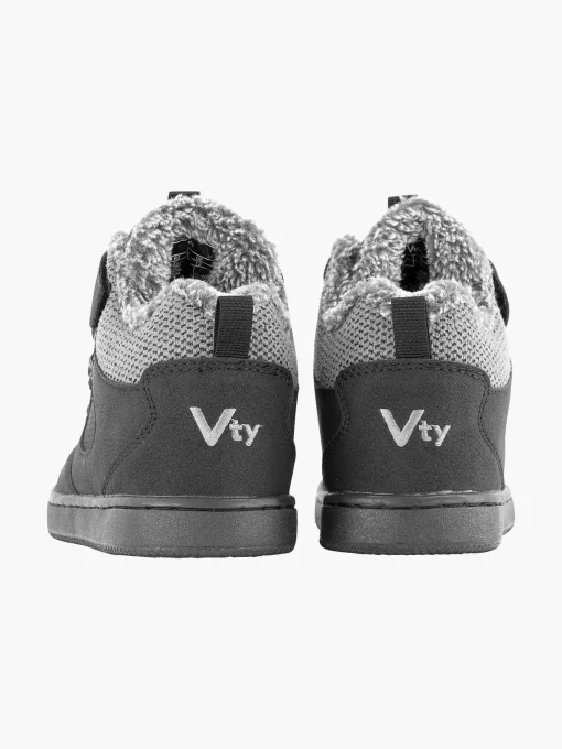 Zwarte Sneaker Gevoerd