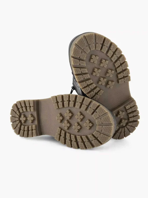 Zwarte Veterboot