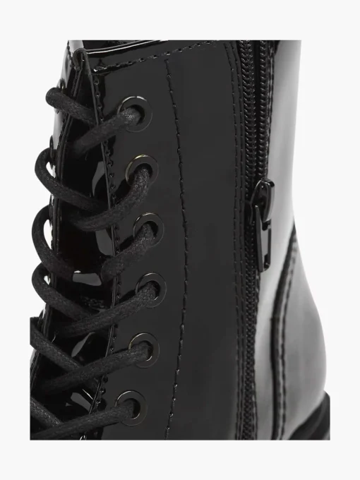 Zwarte Veterboot Lak